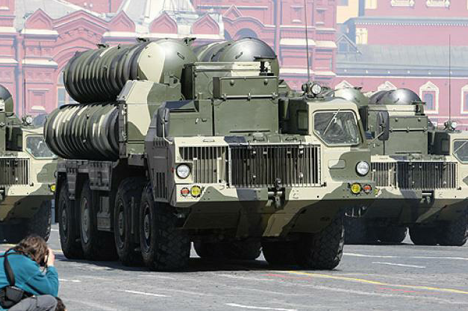 One S-300 missile system is estimated by experts to cost some $115 million, plus $1 million or so per missile. Source: Press Photo
